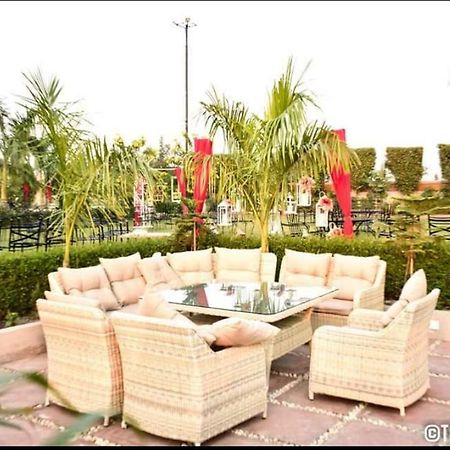 The Firangipani Country Resort Rajpura Екстер'єр фото